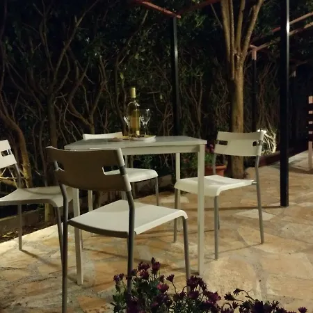 Ligustro Apartment